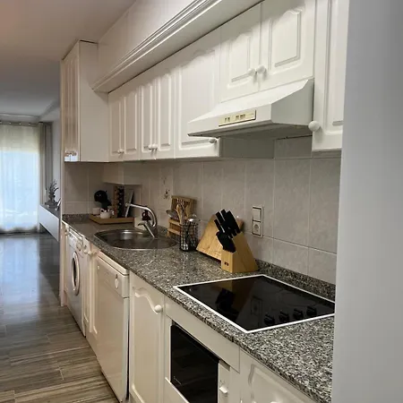 A Toc De Mar Apartment *